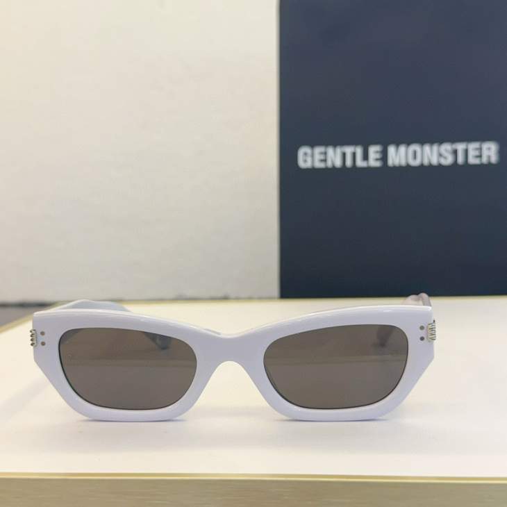 Picture of Gentle Monster Sunglasses _SKUfw60570821fw